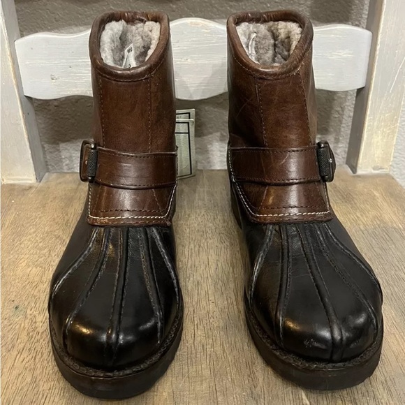 Frye VERONICA Brown Duck Engineer Winter Boots (fit more like a 6!) - Picture 4 of 5